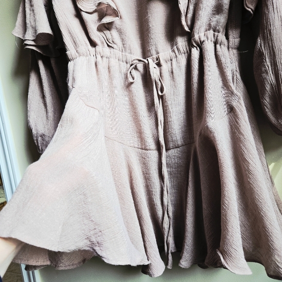 Flawless Women’s Ruffle Long Sleeve Mini Boho Dress Size S - Picture 4 of 10